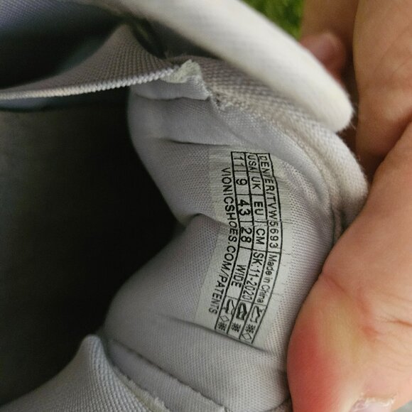 Vionic Women’s Magnolia Denver Slip-On Walking Shoes – Size 11 – NIB 👟✨ - Picture 2 of 7